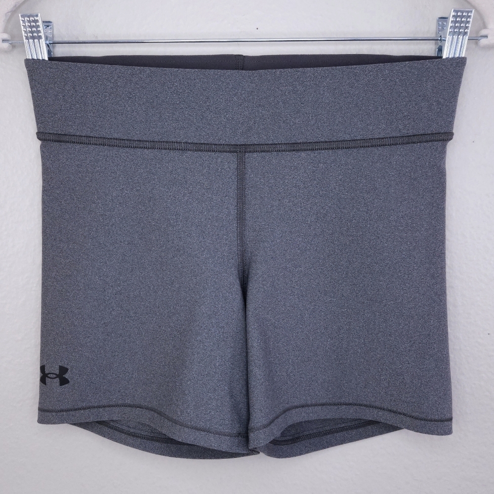 Under Armour HeatGear 5" Mid-Rise Middy Compression Shorts MEDIUM - Picture 2 of 6